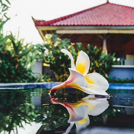 Hokita Home Stay Nusa Lembongan Kültér fotó
