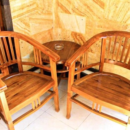 Hokita Home Stay Nusa Lembongan Kültér fotó
