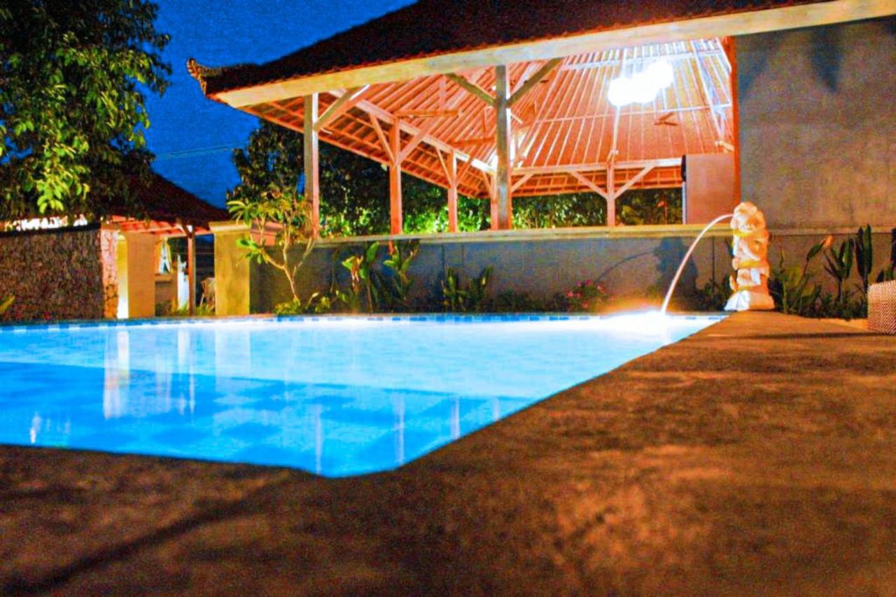 Hokita Home Stay Nusa Lembongan Kültér fotó