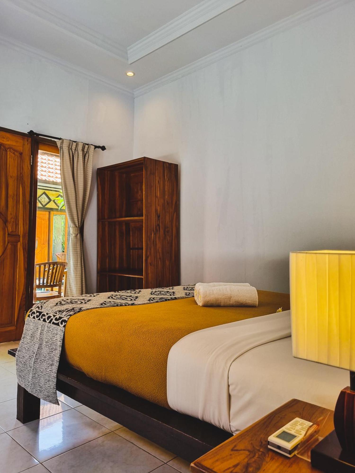 Hokita Home Stay Nusa Lembongan Kültér fotó